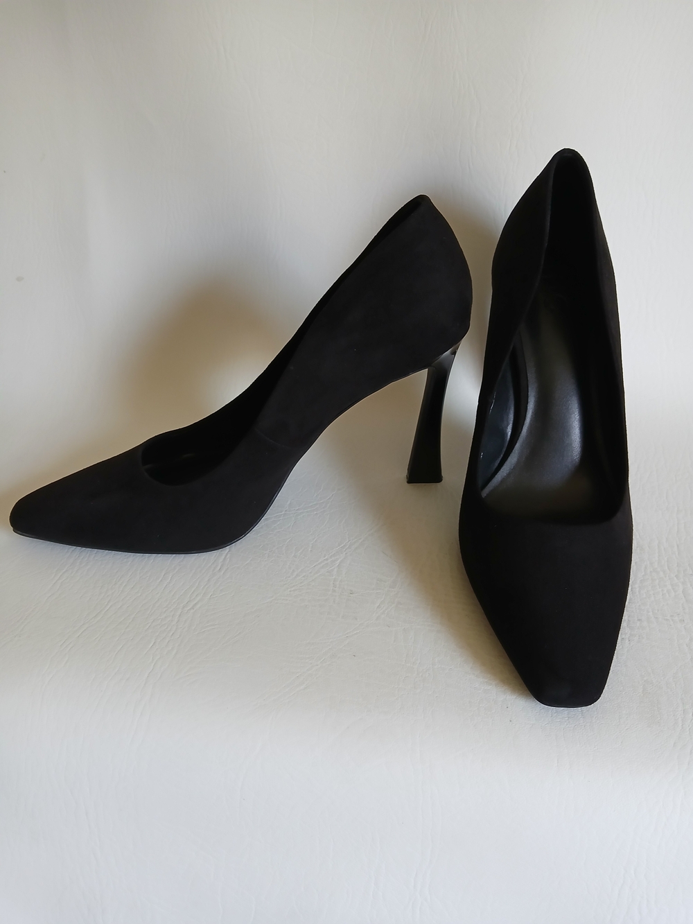 INC International Concepts Black Pointed-Toe Pump Heels Sz11M Faux Suede